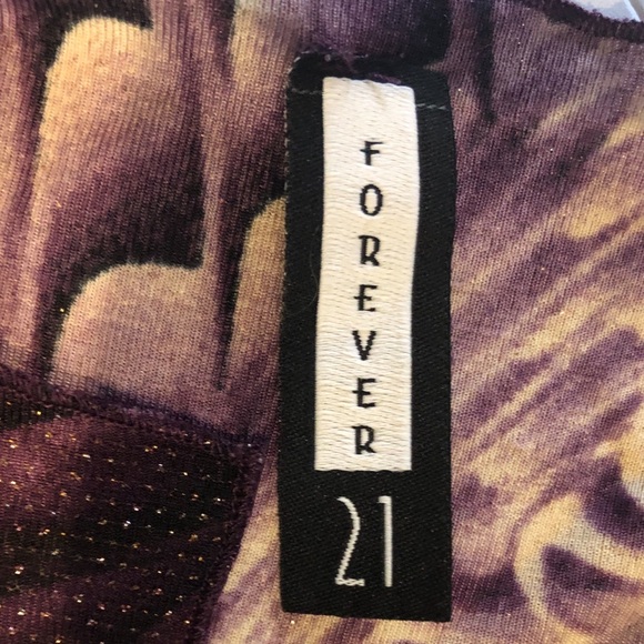 Purple sleeveless tank - Picture 3 of 4